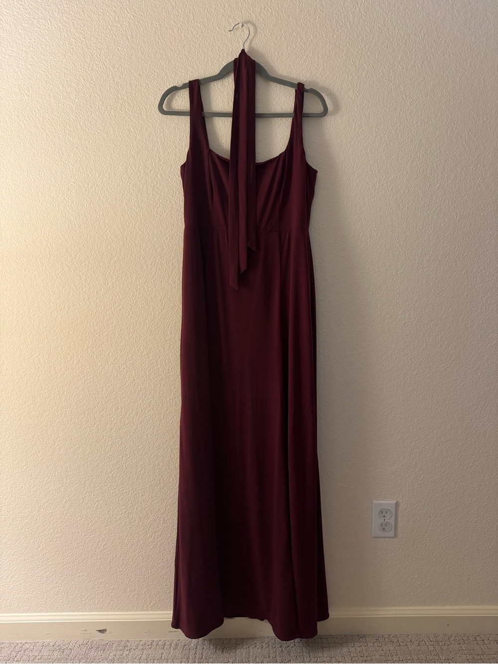 Dress in Cabernet - Luxe Stretch Knit - Picture 2 of 4